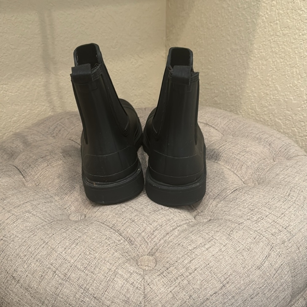 Hunter Black Winter & Rain Boots - Picture 3 of 4